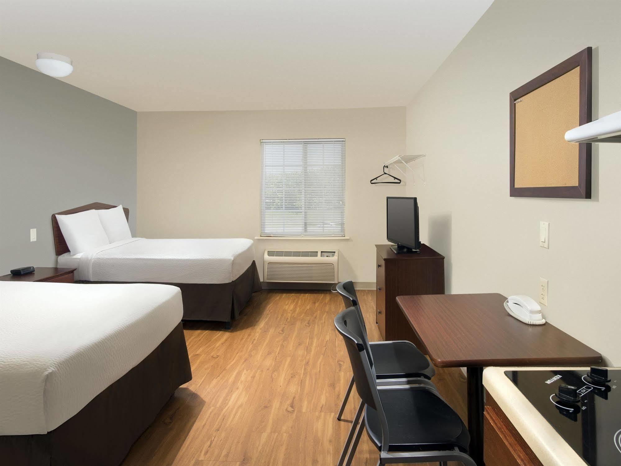 Woodspring Suites トピカ エクステリア 写真
