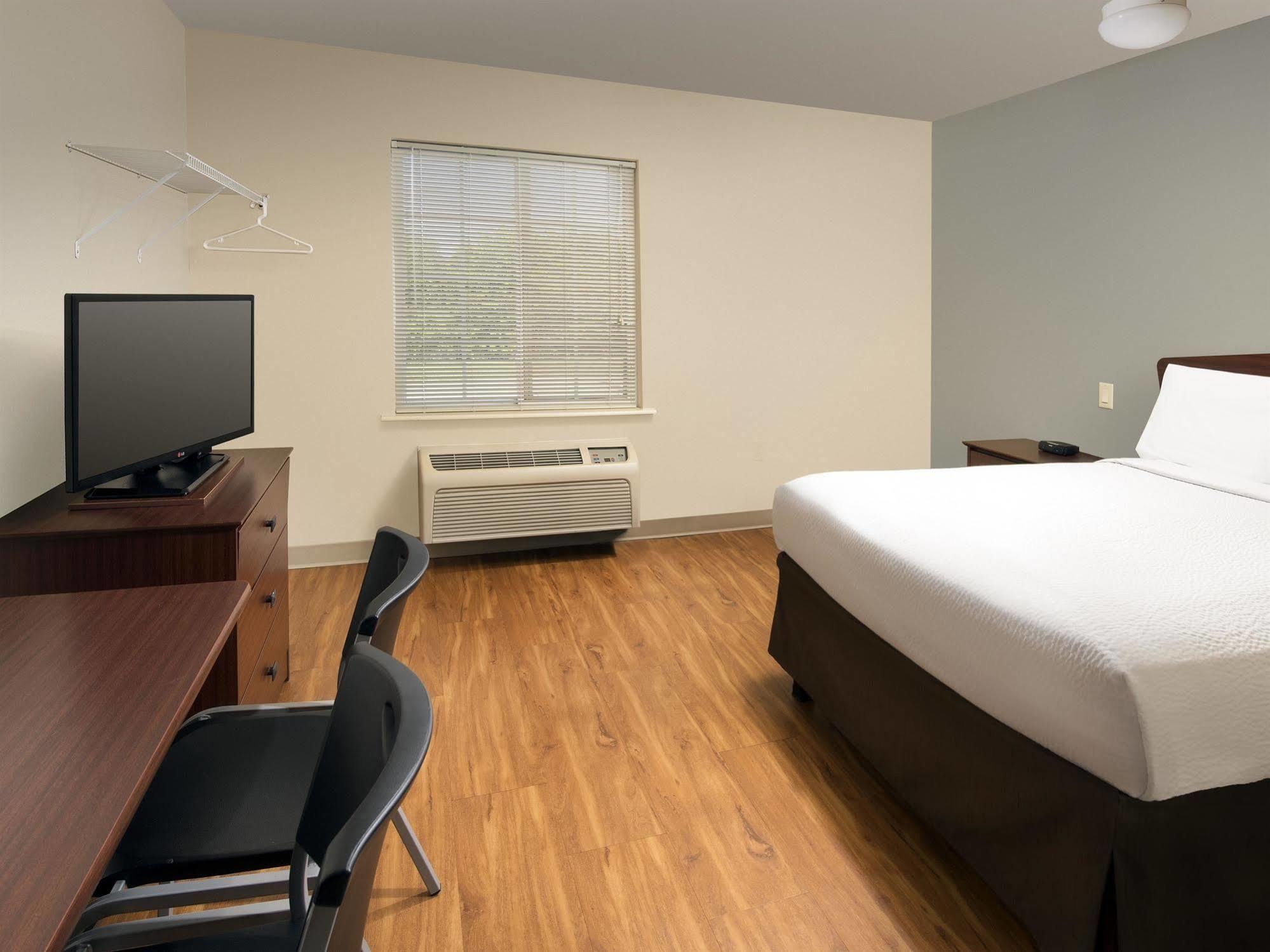 Woodspring Suites トピカ エクステリア 写真
